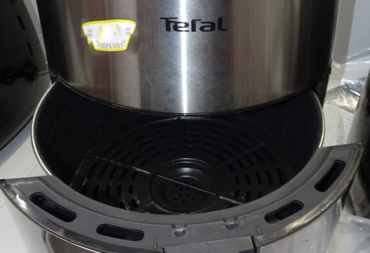 Meilleur fer à repasser vapeur 2026 — Tefal Ultimate, Philips PerfectCare et Rowenta